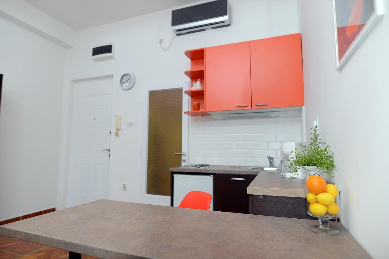 Central Spot Apartments Belgrade Chambre photo
