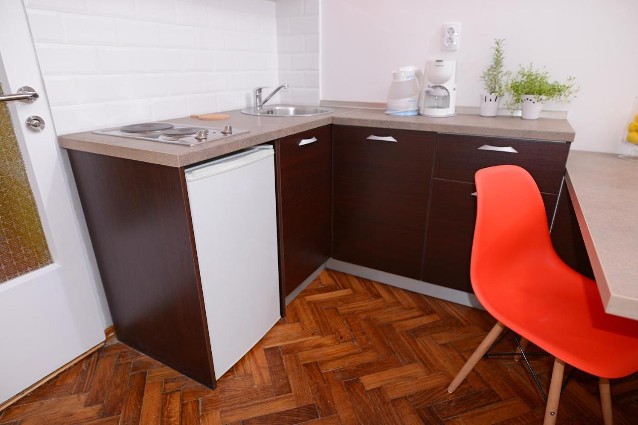 Central Spot Apartments Belgrade Chambre photo